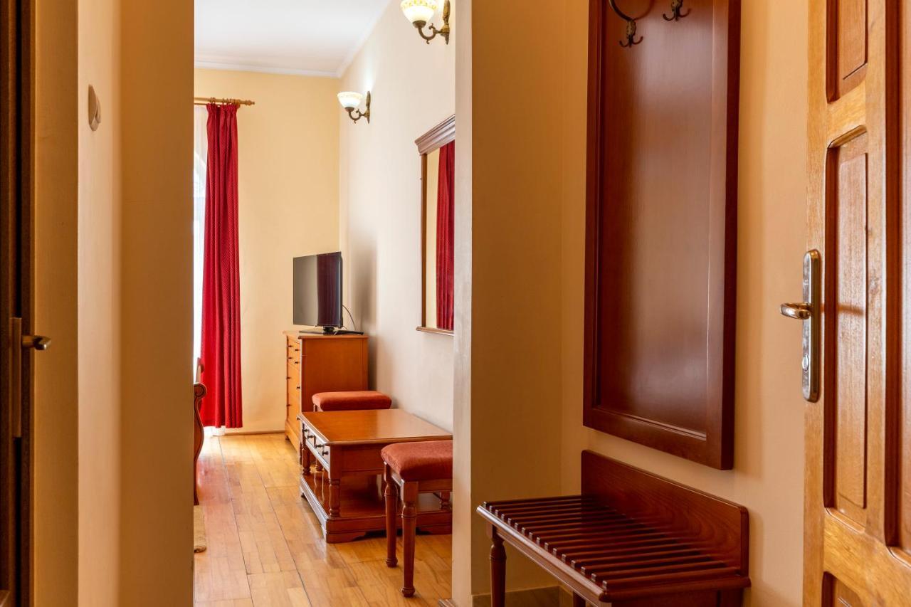 Hotel Denis Daneş Dış mekan fotoğraf